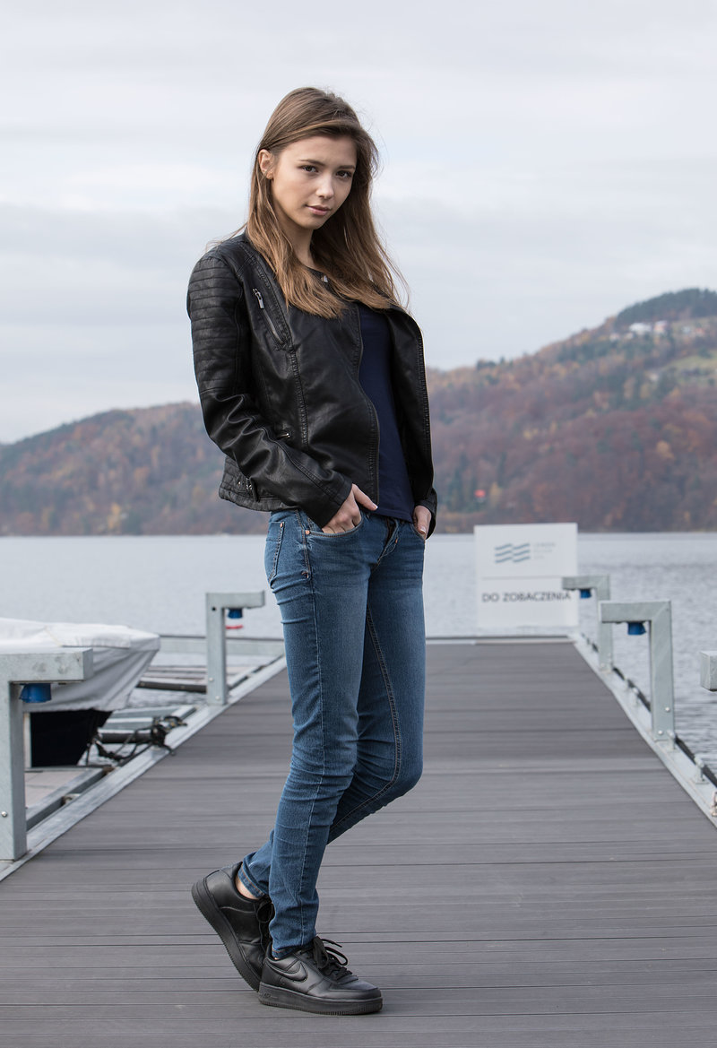 Фаина, 24 года, 5 размер груди
